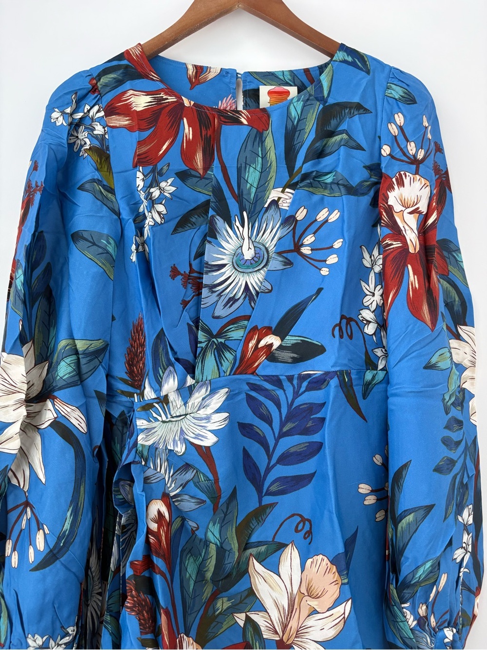 NWOT Farm Rio Blue Surreal Flowers Wrap Mini Dress M - Picture 2 of 16